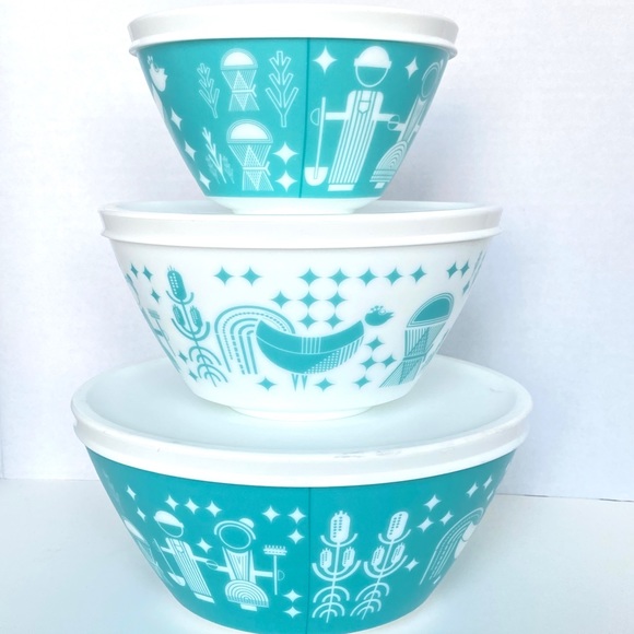 SOLD Pyrex 100th Anniversary Bowl Set Vintage Charm Rise & Shine Amish Blue - Picture 7 of 9
